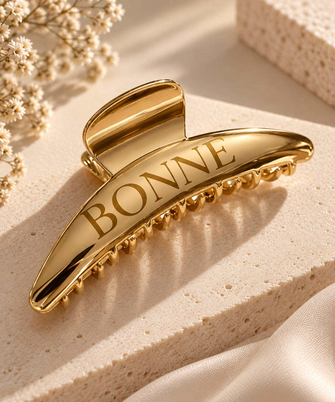 Gold Claw clip